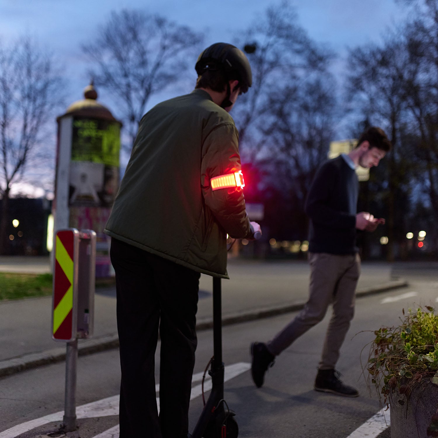 Automatisches Notbremslicht der Blinker-Armbänder